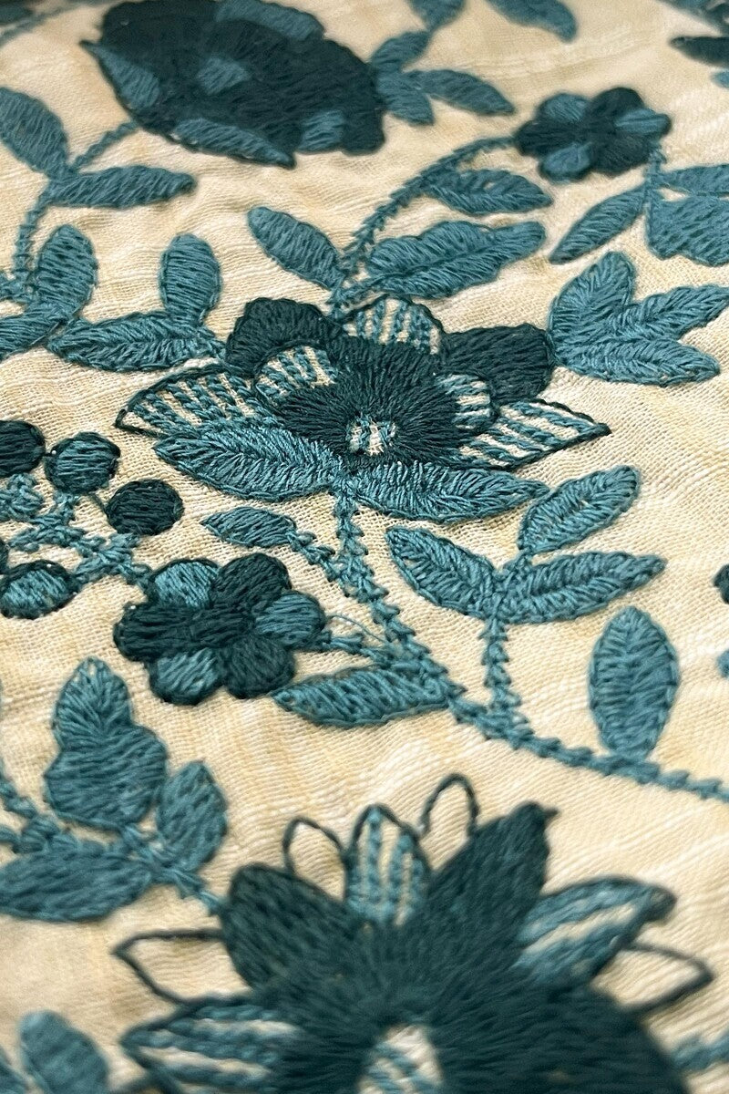 Rosheen Fairoz Kurta