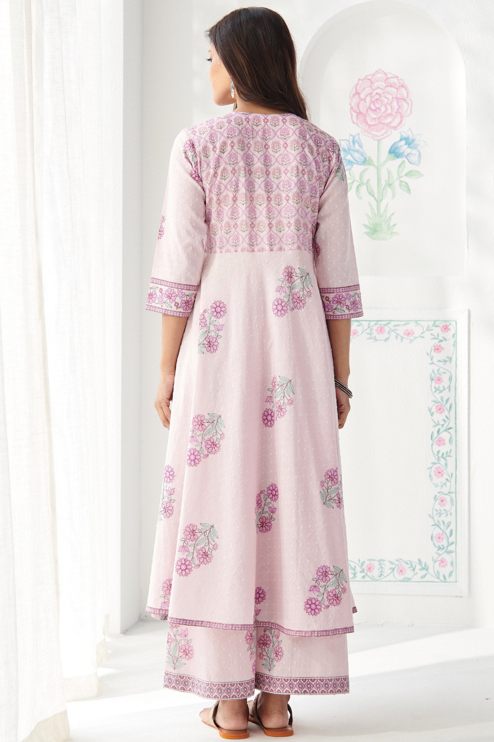 Gulbahar Zeinab Sanganeri Kurta