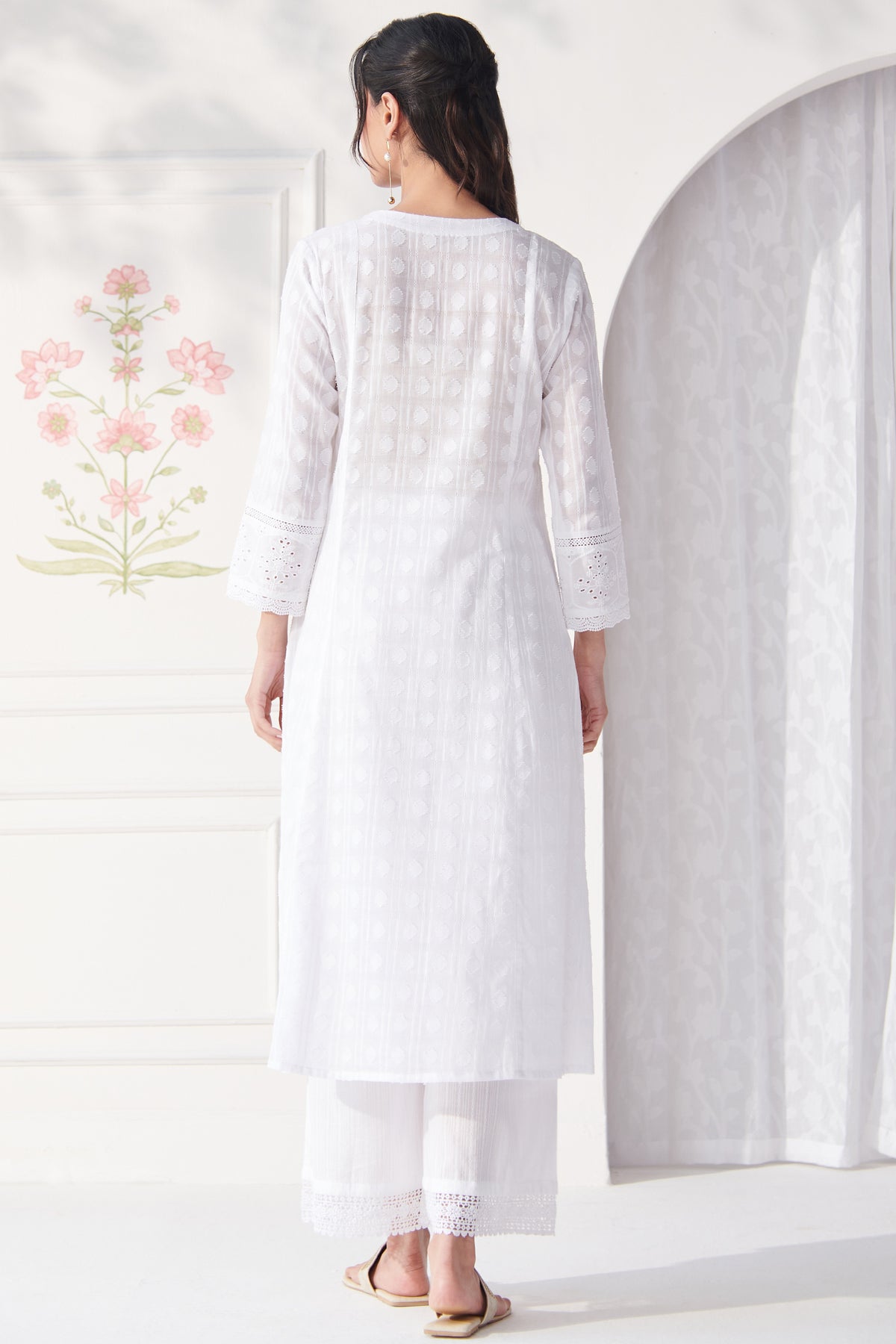 Raahat Gulnaaz White Kurta
