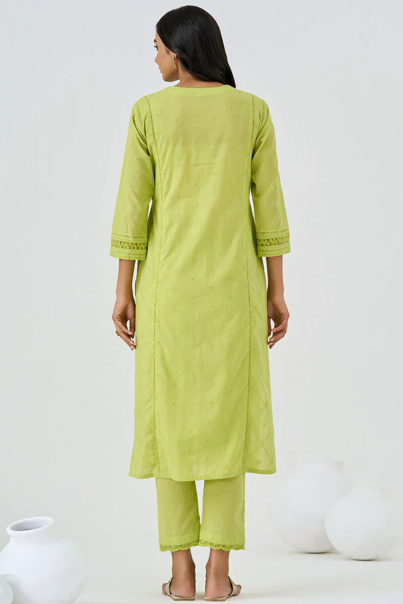 Surplus: Roza Aafiyah Green Schiffli Kurta