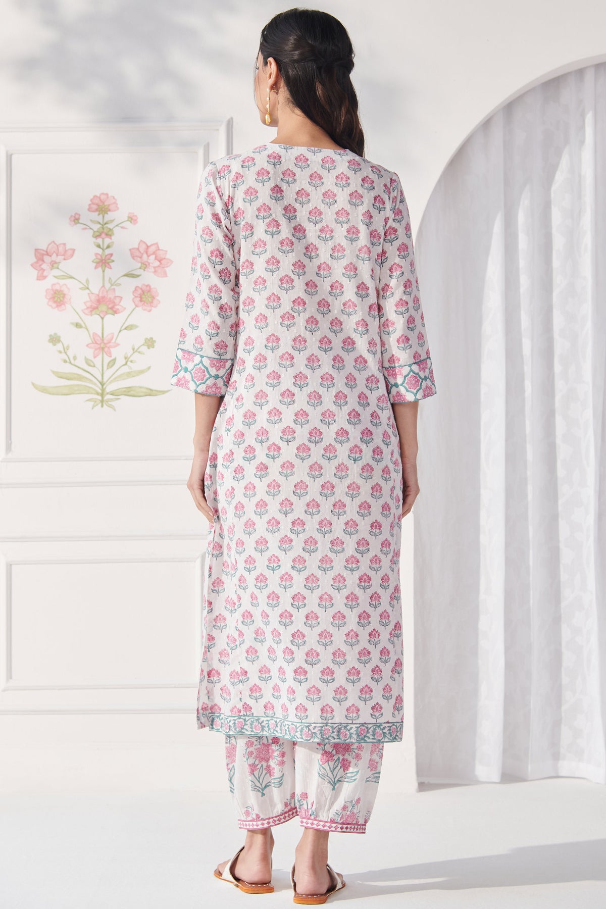 Gulbahar Faizah Sanganeri Kurta