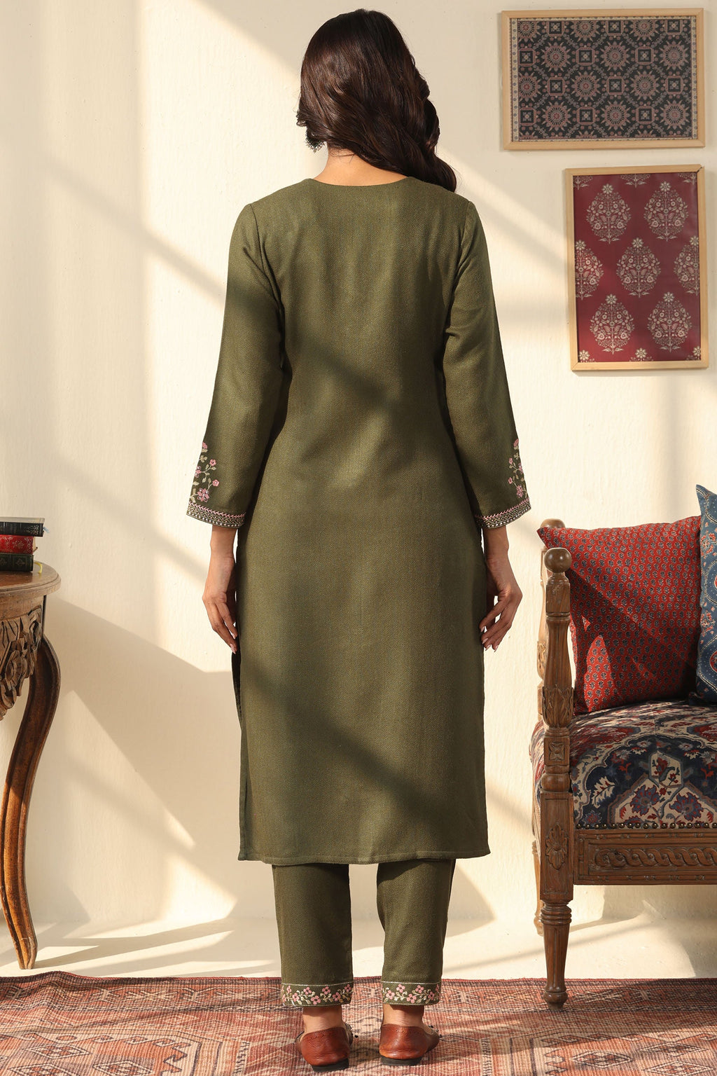 Surplus: Naadirah Parisa Faux Wool Kurta