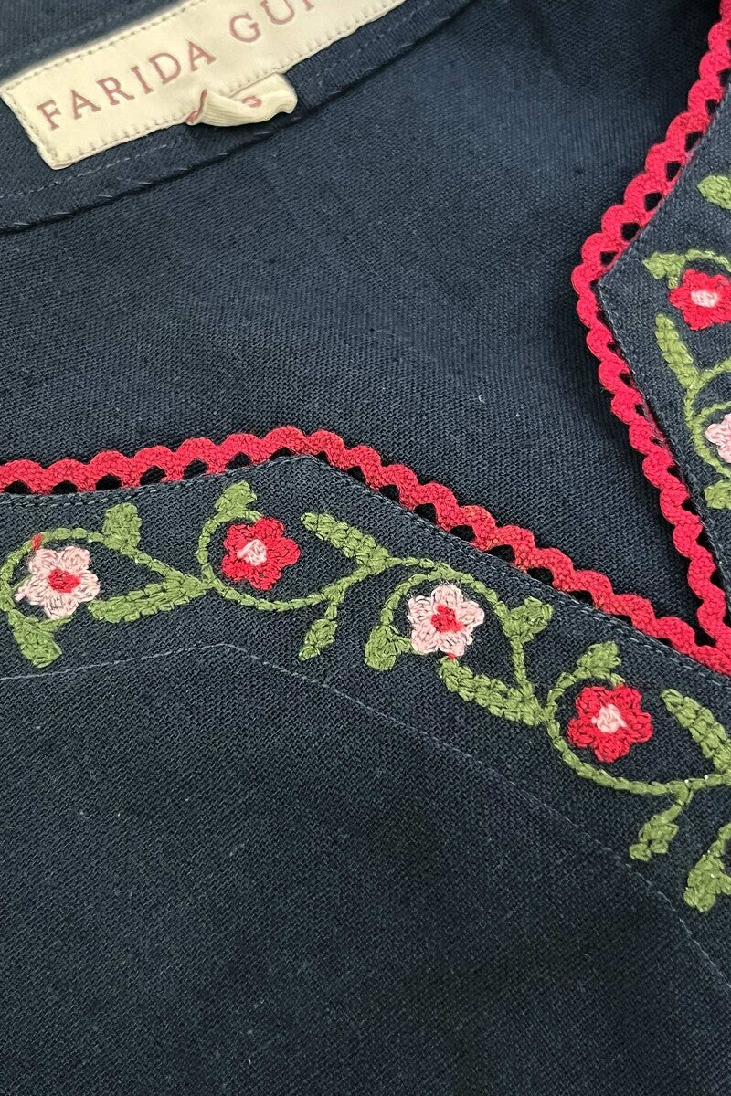 Rosheen Feriha Kurta