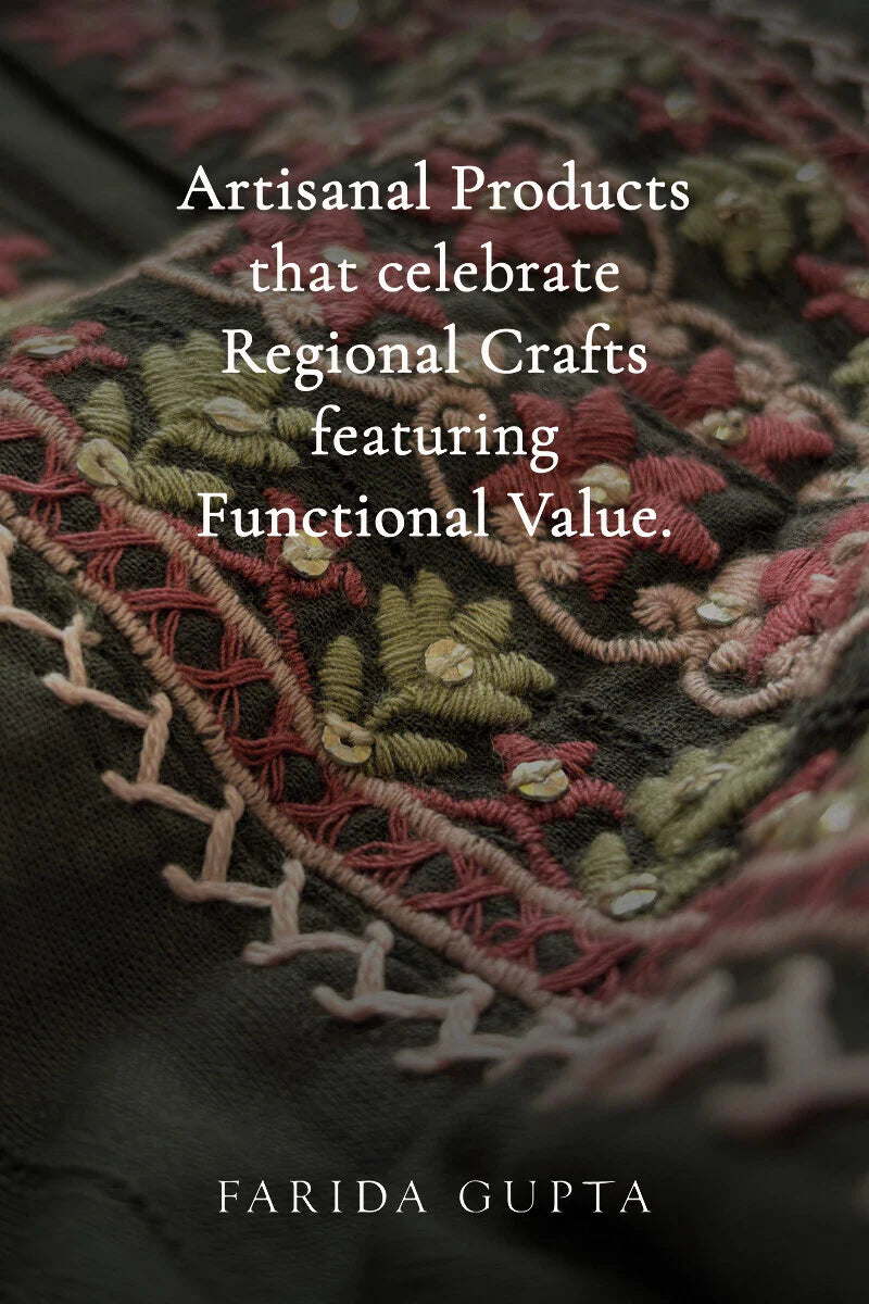 Surplus: Mehraab Mahi Kurta