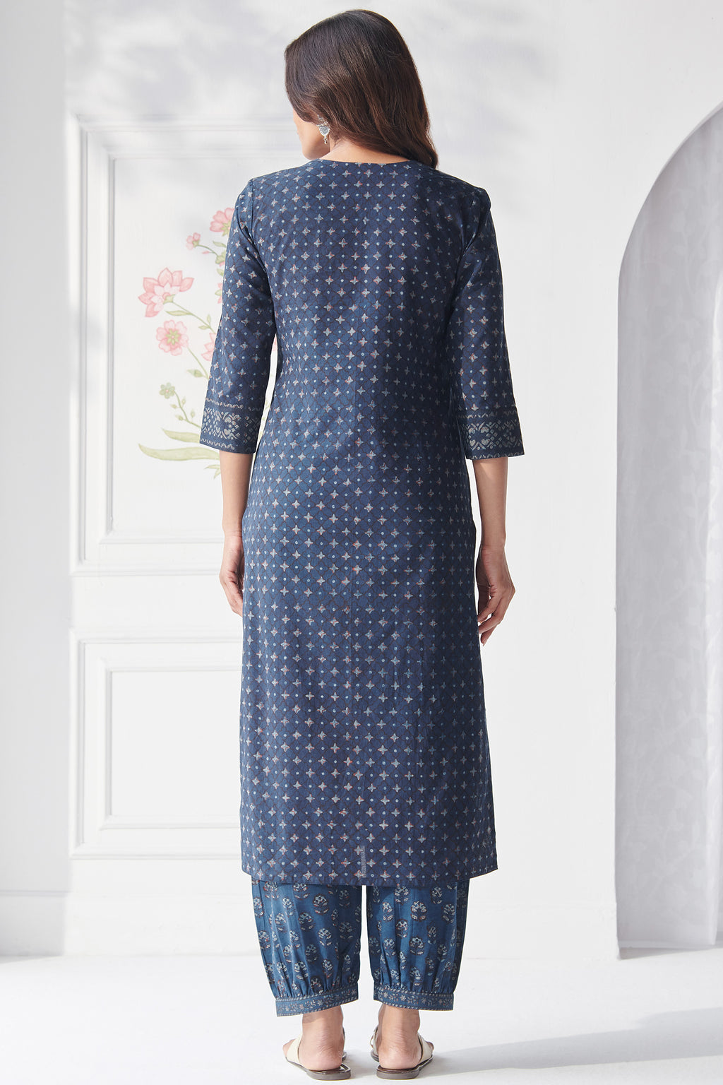 Sehra Gauhar Akola Kurta