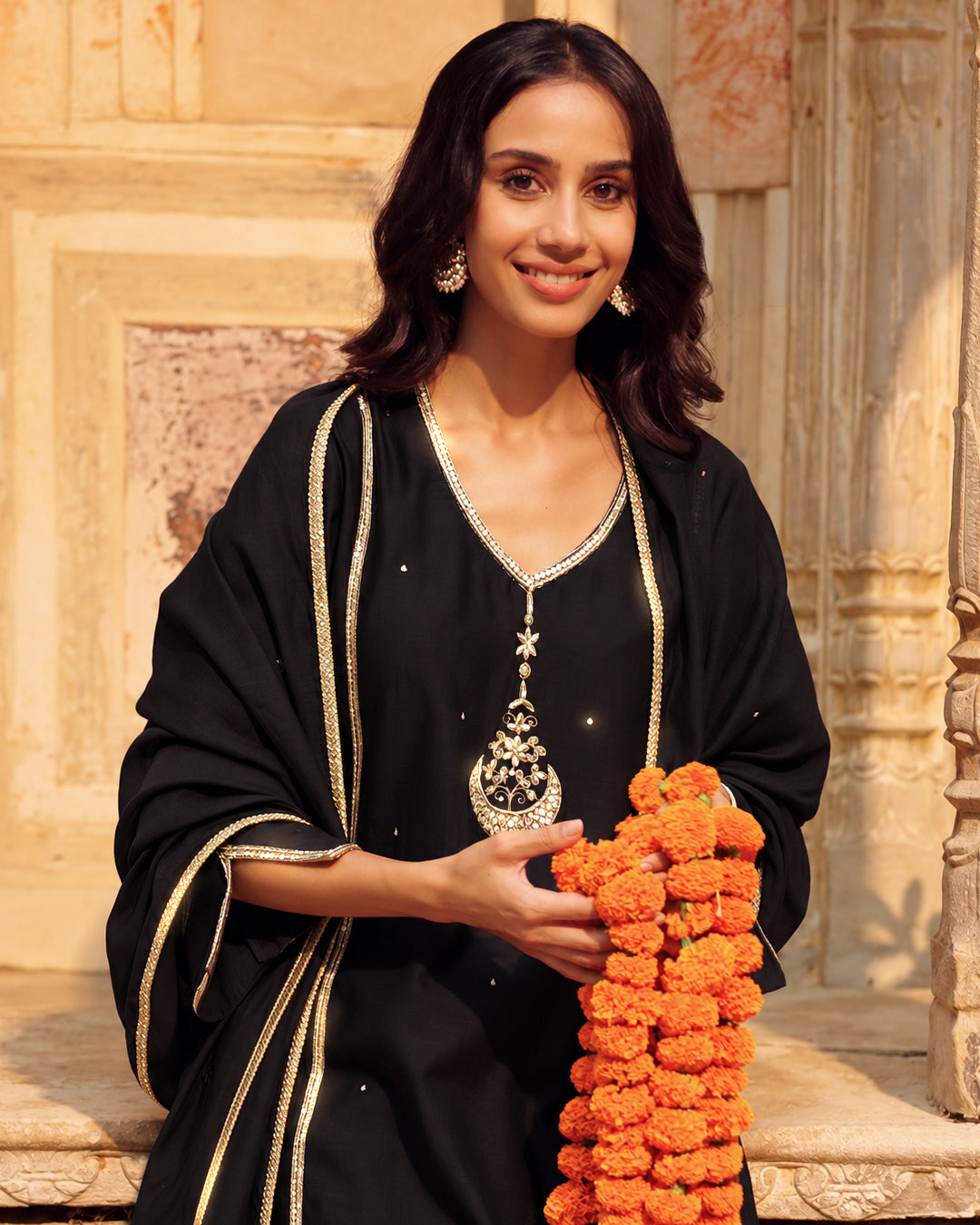 Roshanara Aarya Midnight Black Kurta