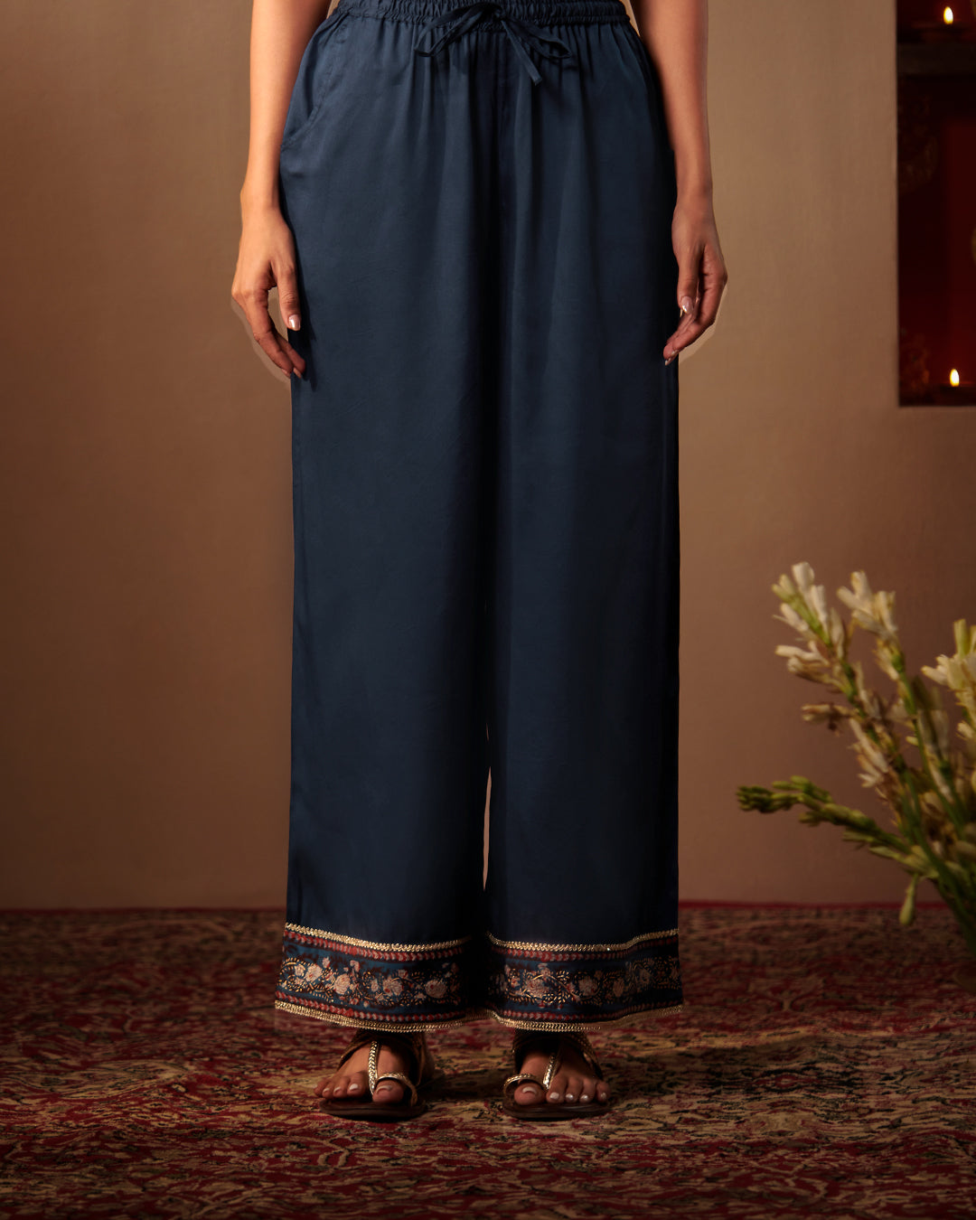 Roshanara Fareena Indigo Farsi