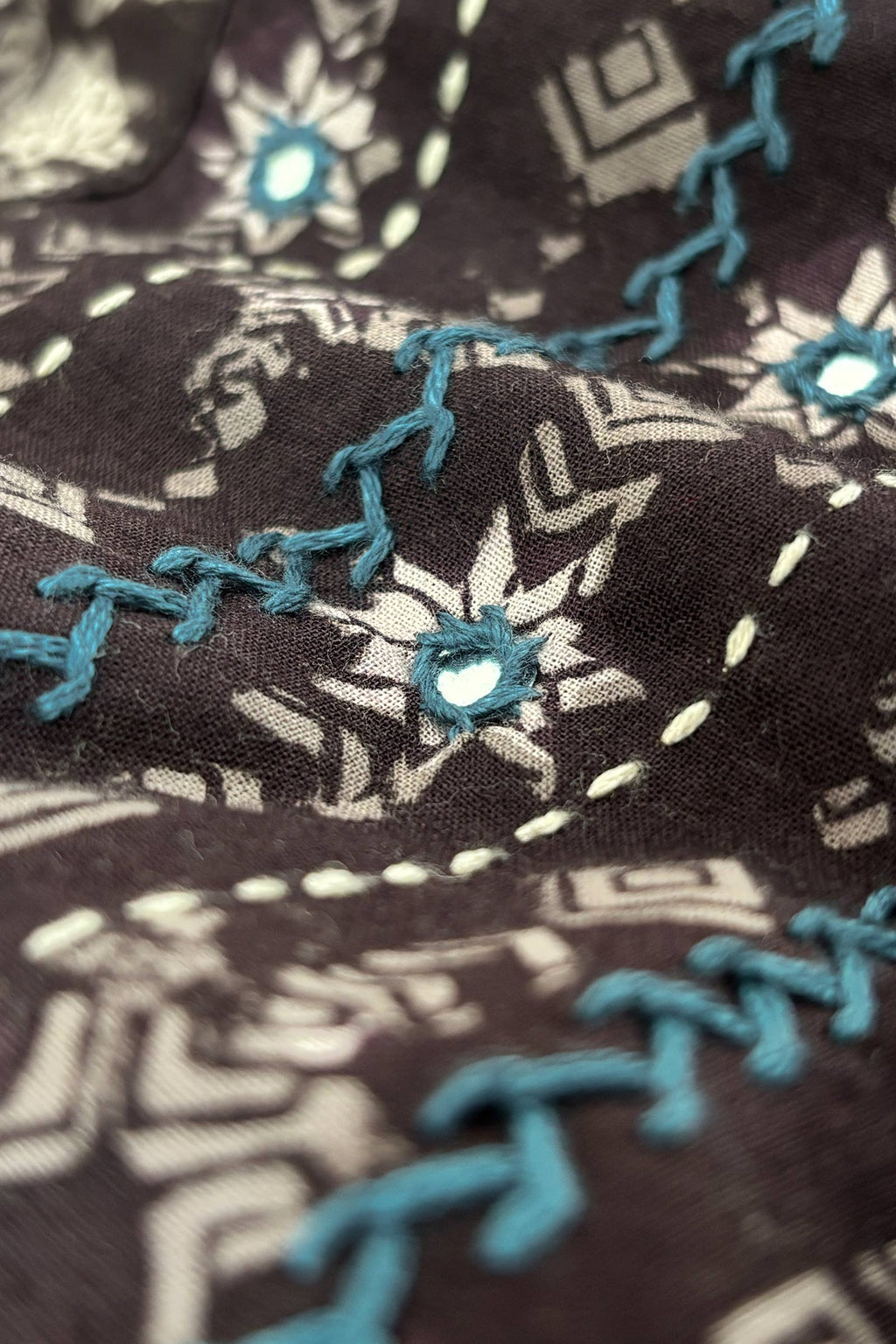 Surplus: Sehra Farhat Bagru Kurta