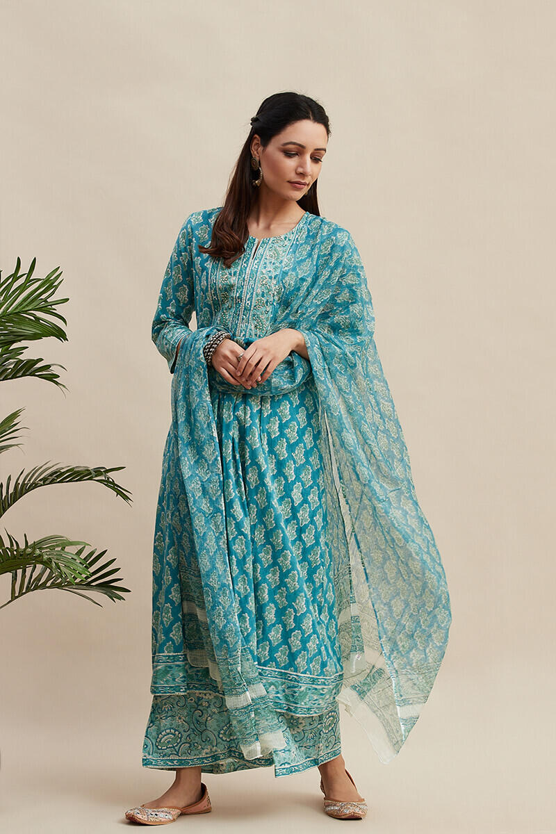 Anahita Naira Kota Dupatta
