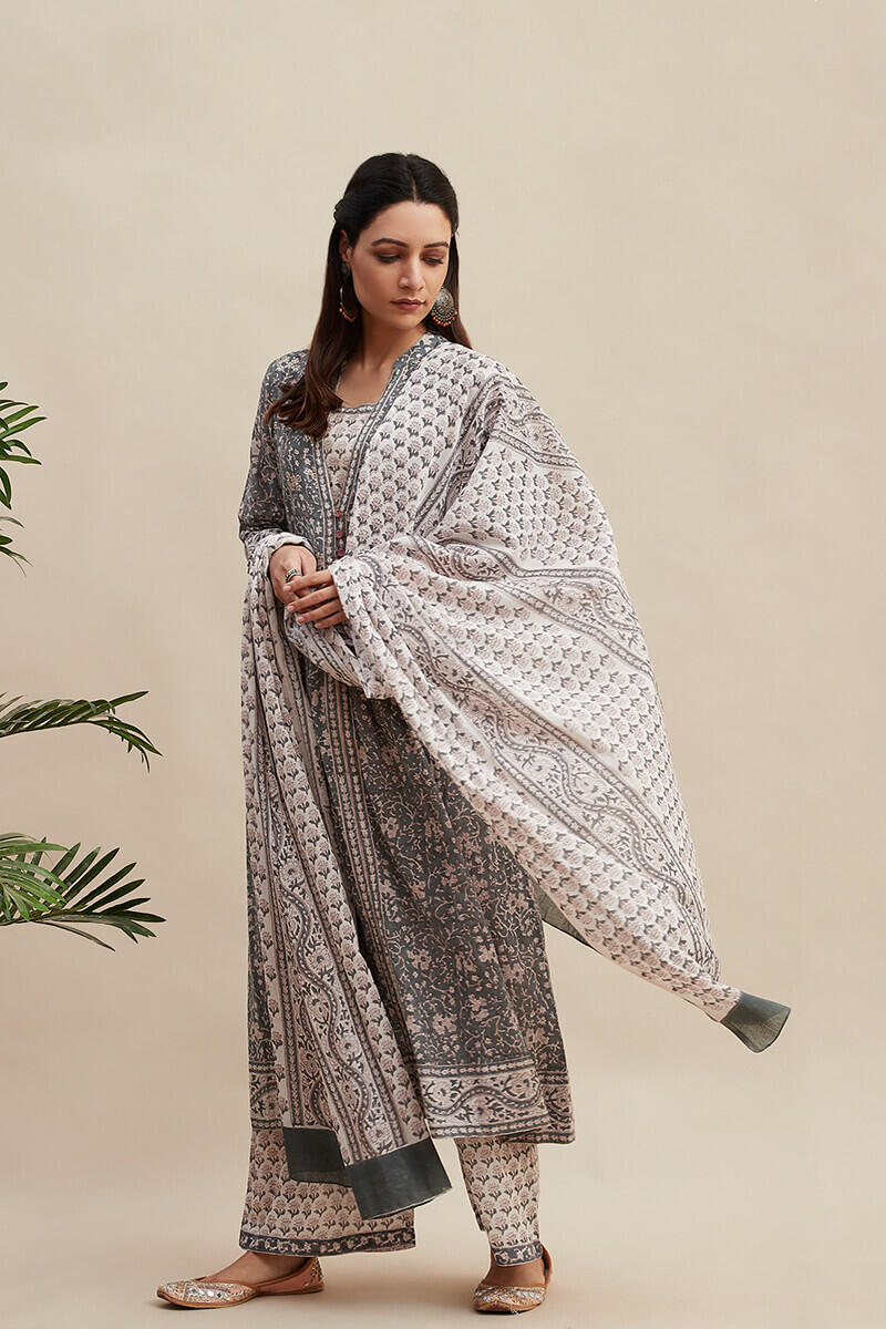 Anahita Zoya Dupatta