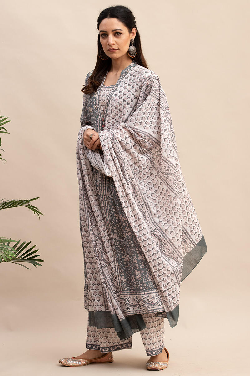 Anahita Zoya Kurta