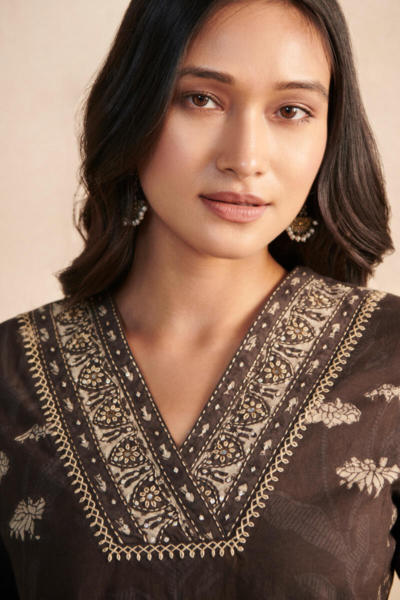 Sehra Rumani Akola Kurta