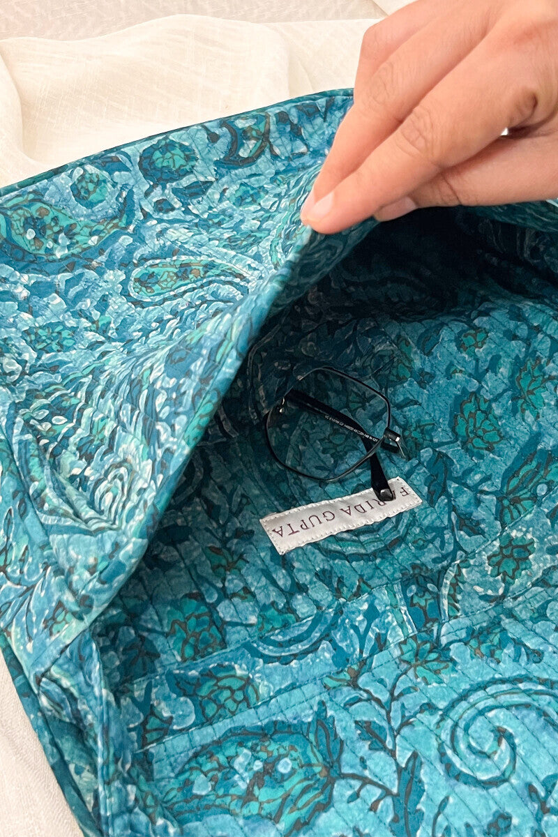 Roza Seerat Crossbody Bag