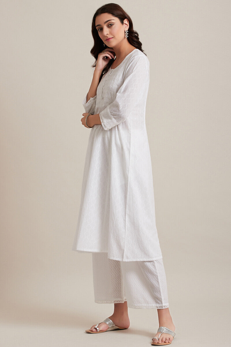 Chand Bagh Sabiha Kurta