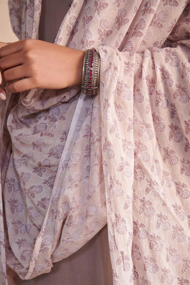 Roza Seher Pink Dupatta