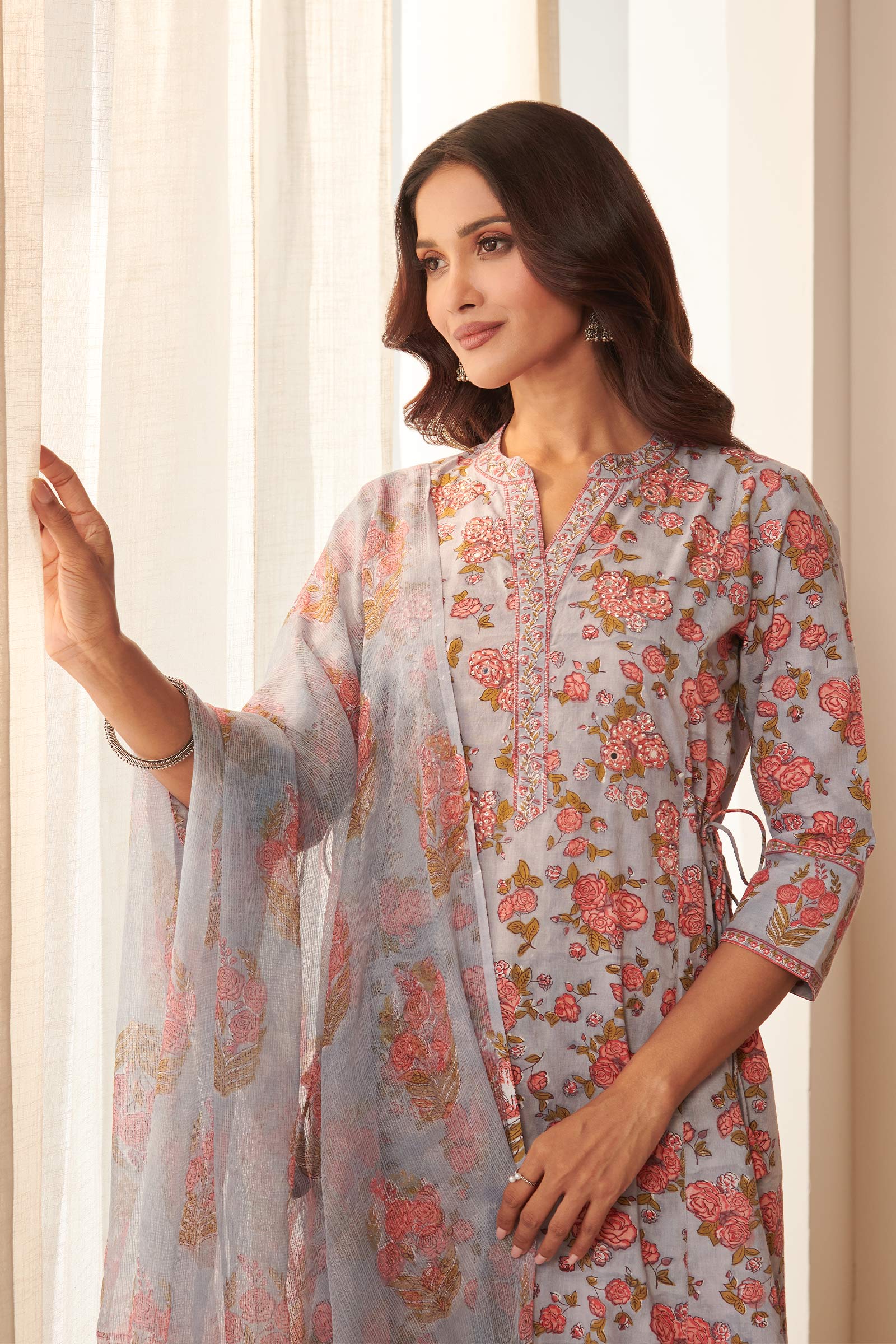 Surplus: Roz Meher Afsana Sanganeri Kurta