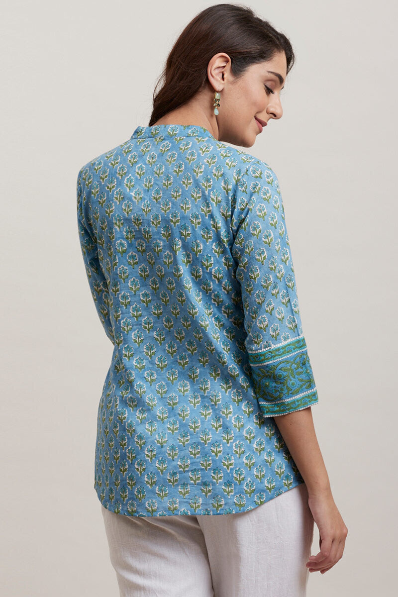 Gauhar Nameera Top