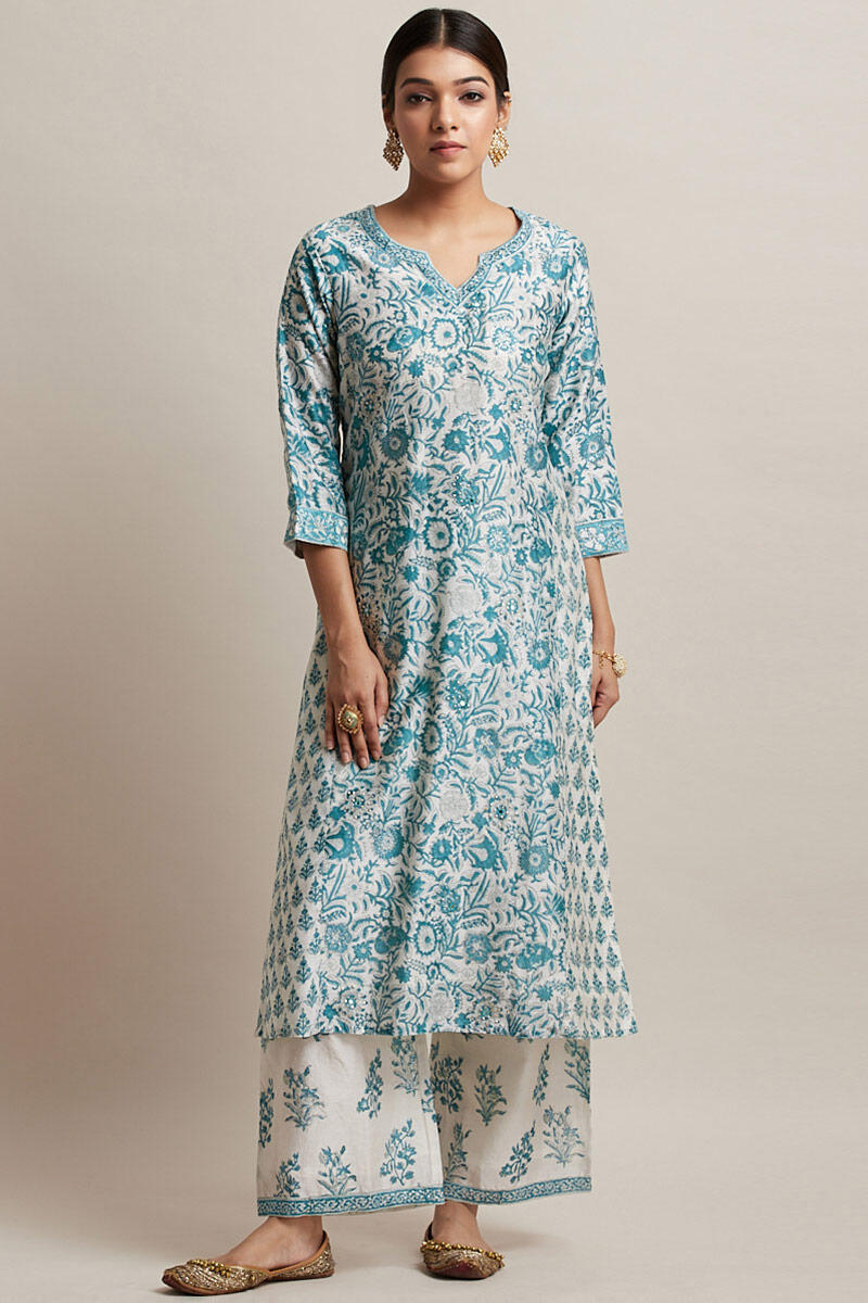 Gul Bano Saira Kurta