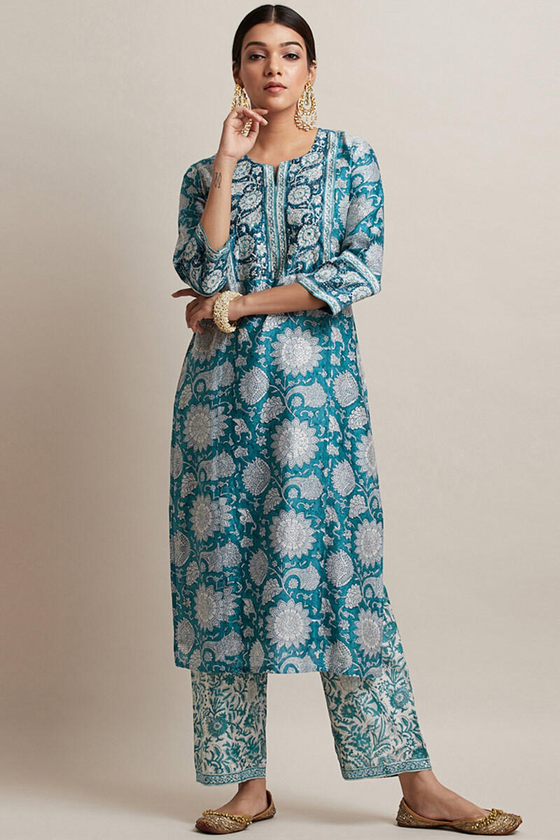 Gul Bano Zeenat Kurta