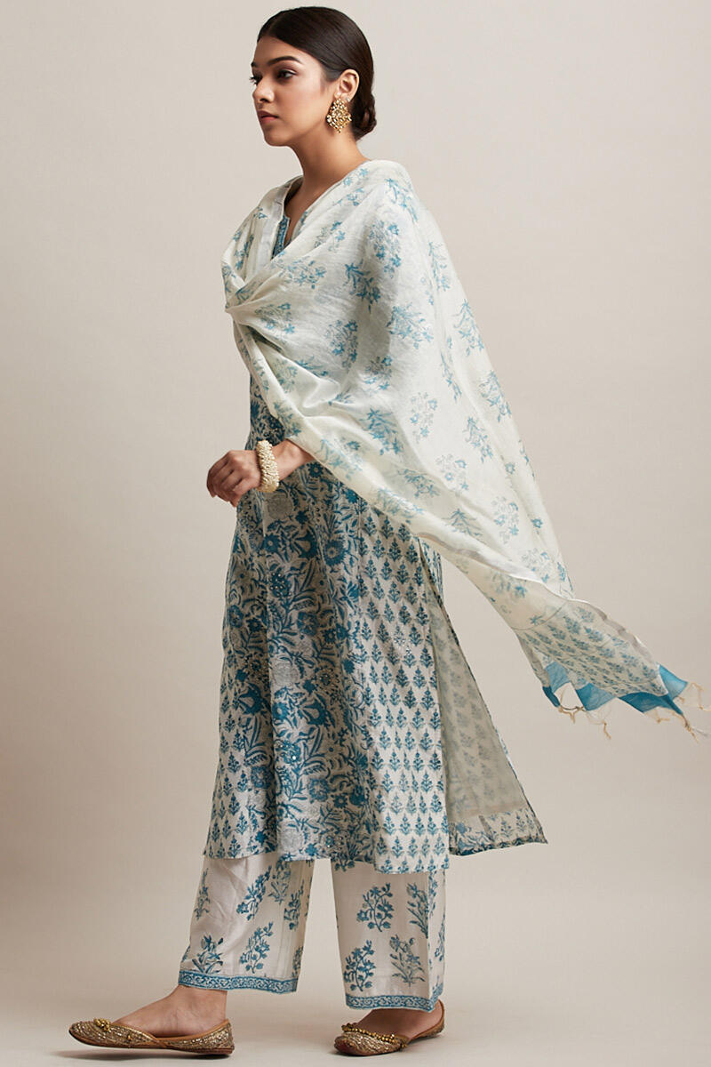 Gul Bano Zeenat Dupatta