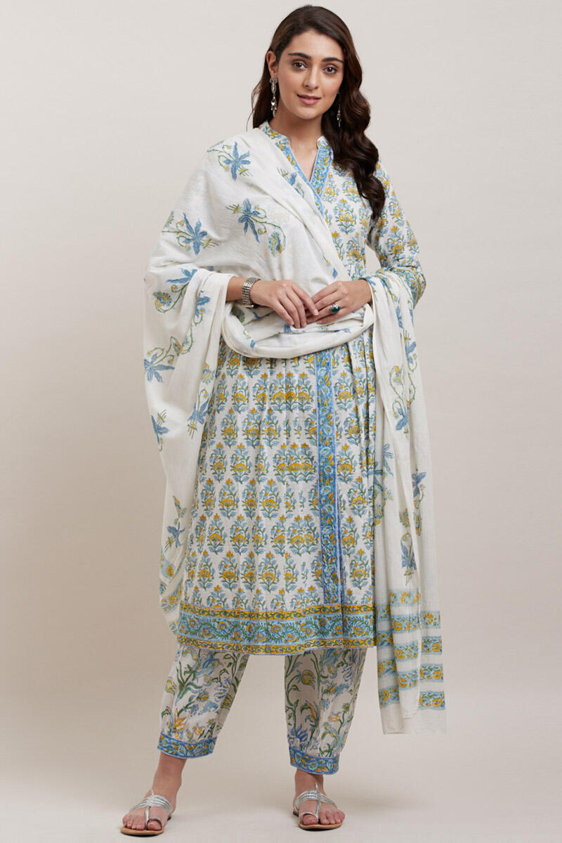 Mehtab Nilofar Izhaar Pants