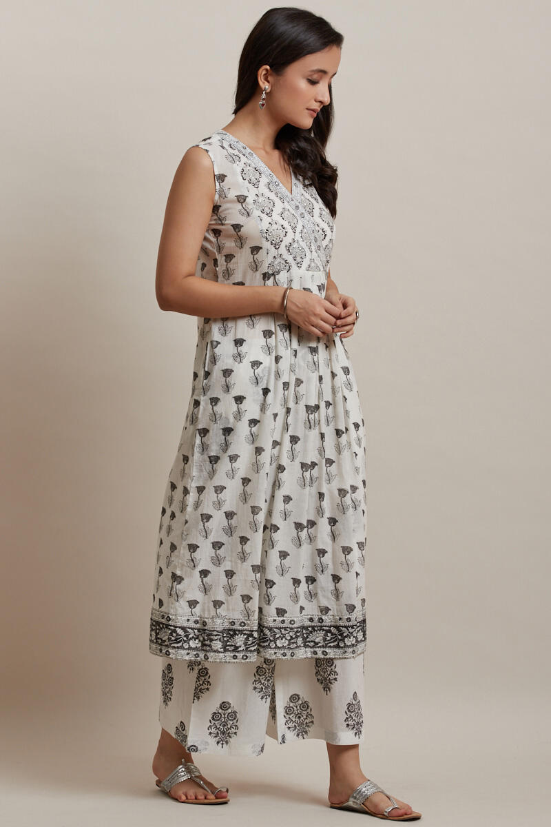 Mumtaz Zoya Kurta