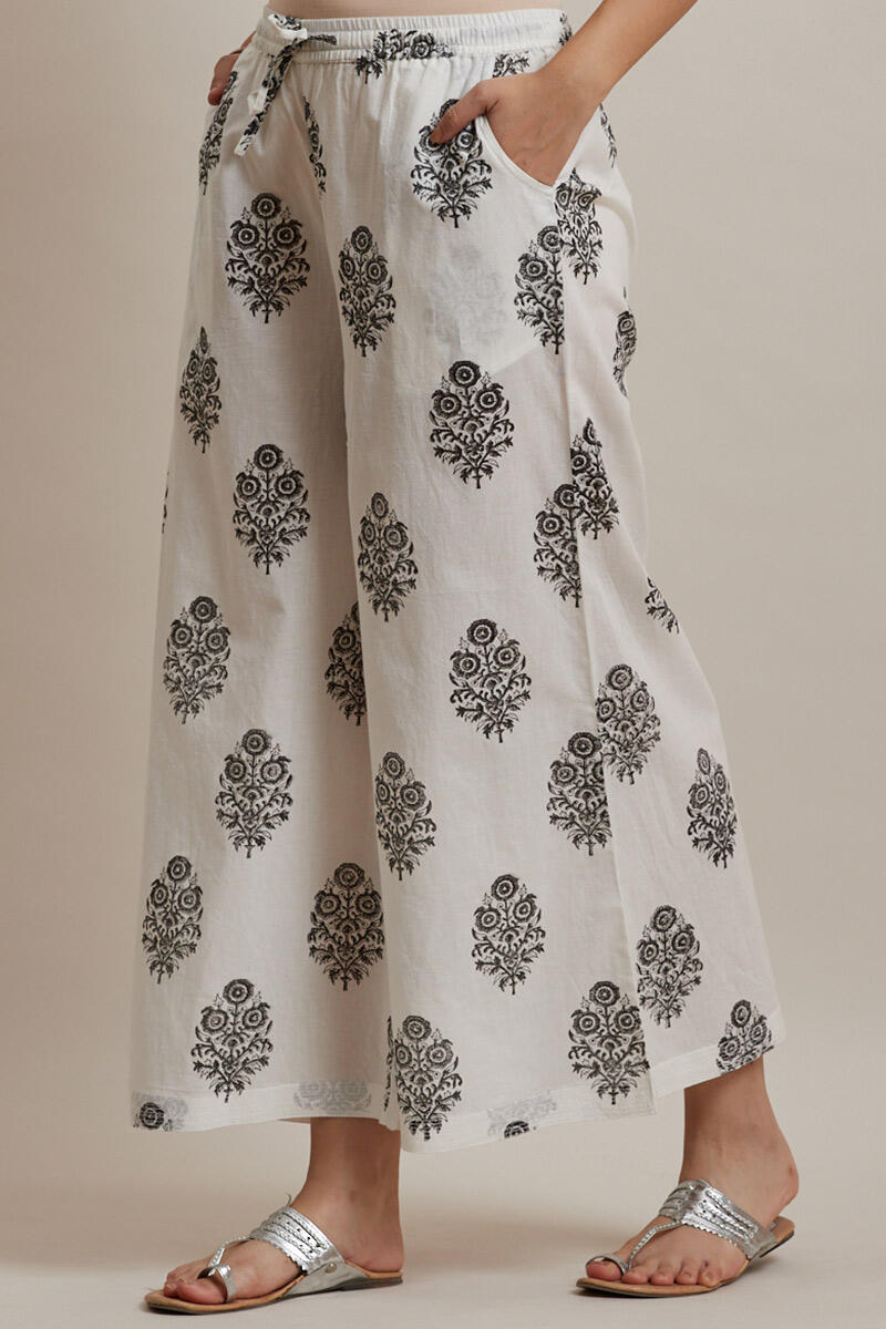 Mumtaz Zoya Palazzo