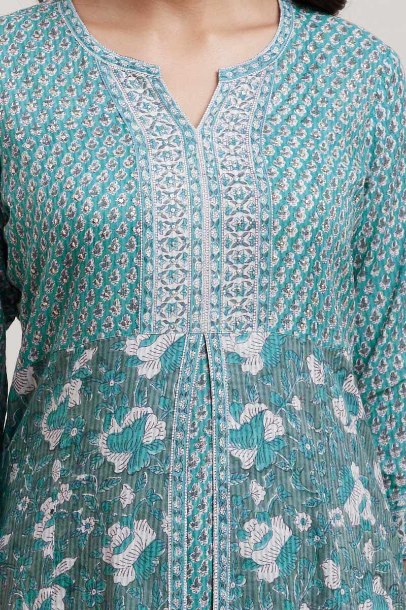 Nausheen Faraz Kurta