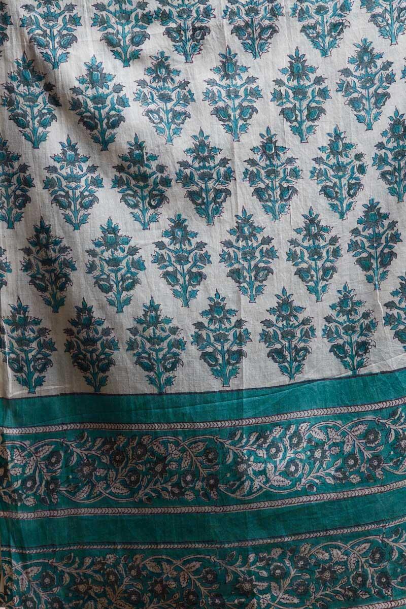 Nausheen Hydri Dupatta