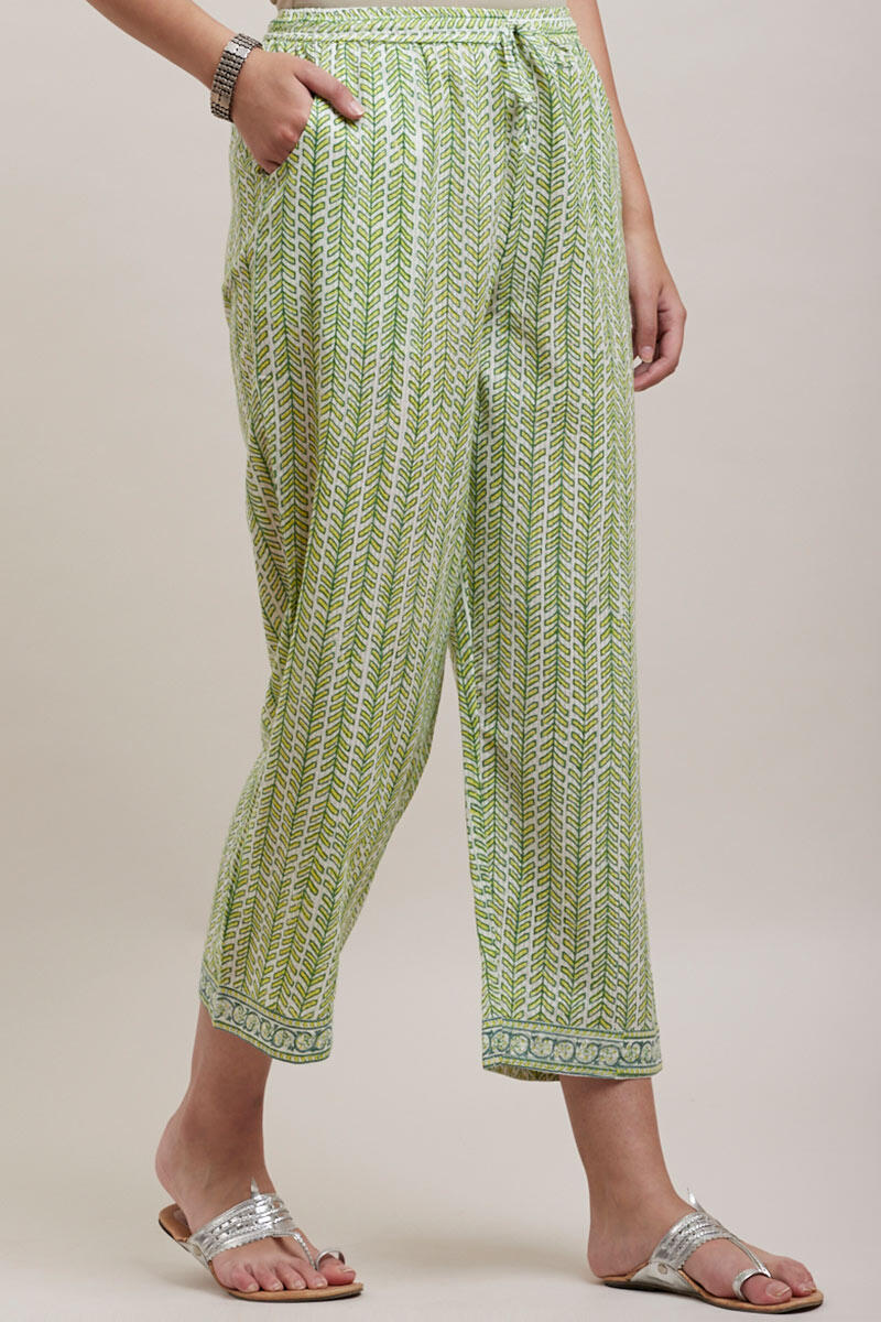 Nausheen Sania Farsi