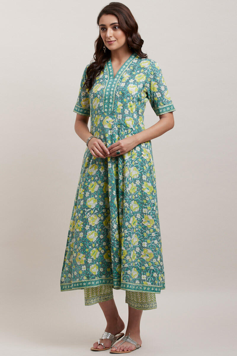 Nausheen Sania Kurta