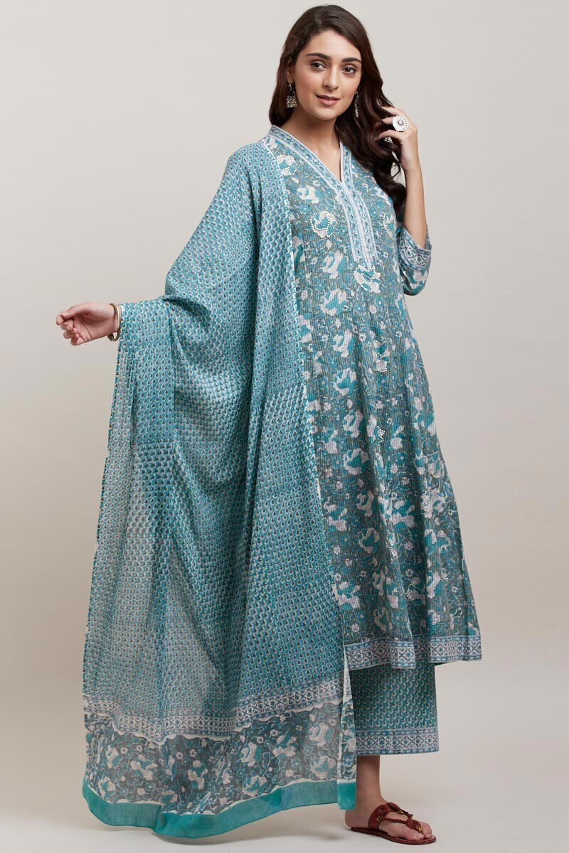 Nausheen Zeenat Dupatta