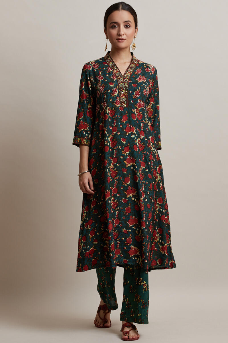 Nur Zeenat Shantung Kurta