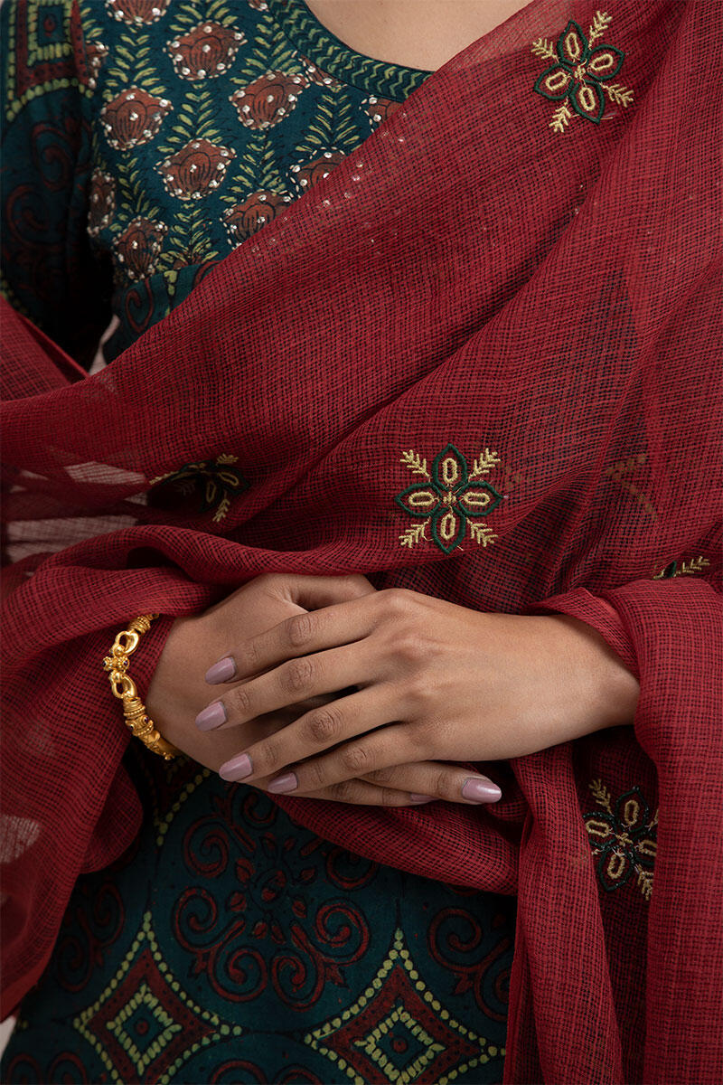 Rehnuma Heer Dupatta