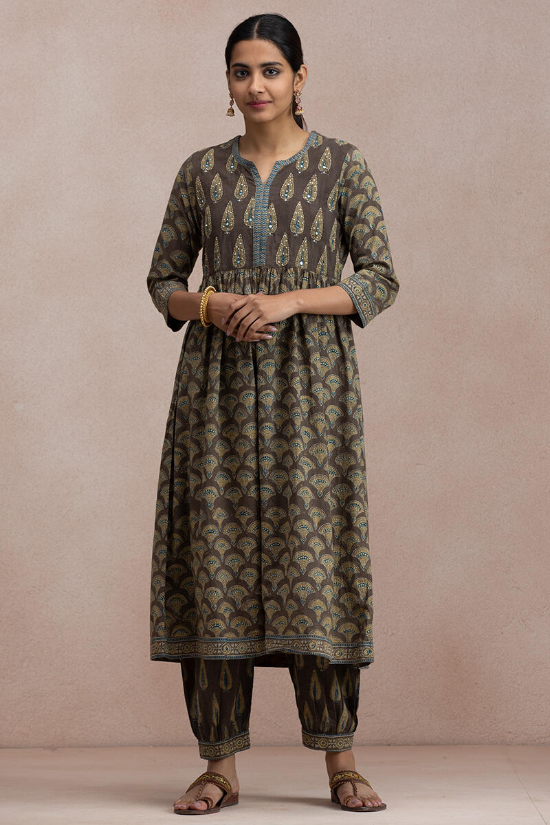 Rehnuma Farah Kurta