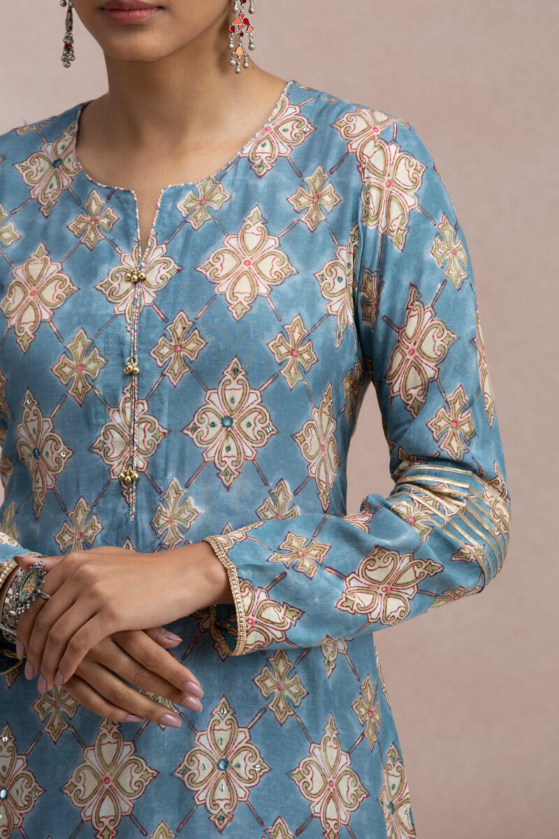 Jashn Sahira Kurta