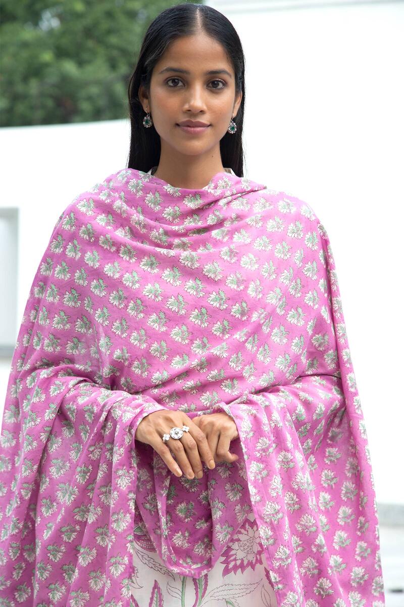 Roz Meher Mahin Dupatta
