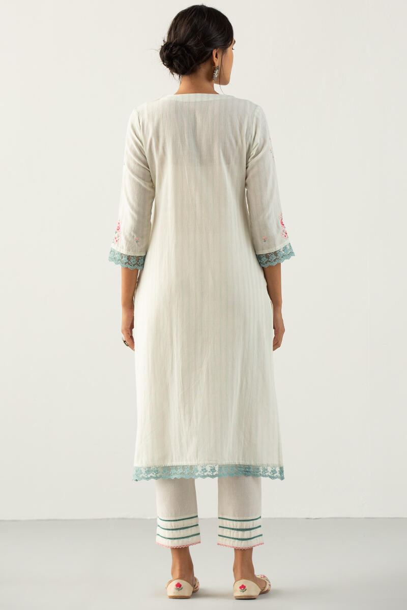 Gulbarg Rumaisa Kurta