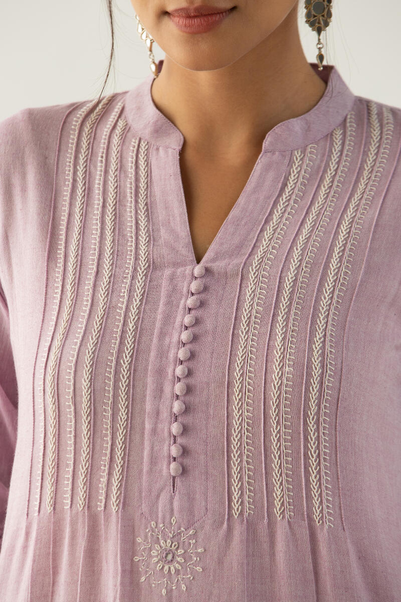 Kashida Zehna Kurta
