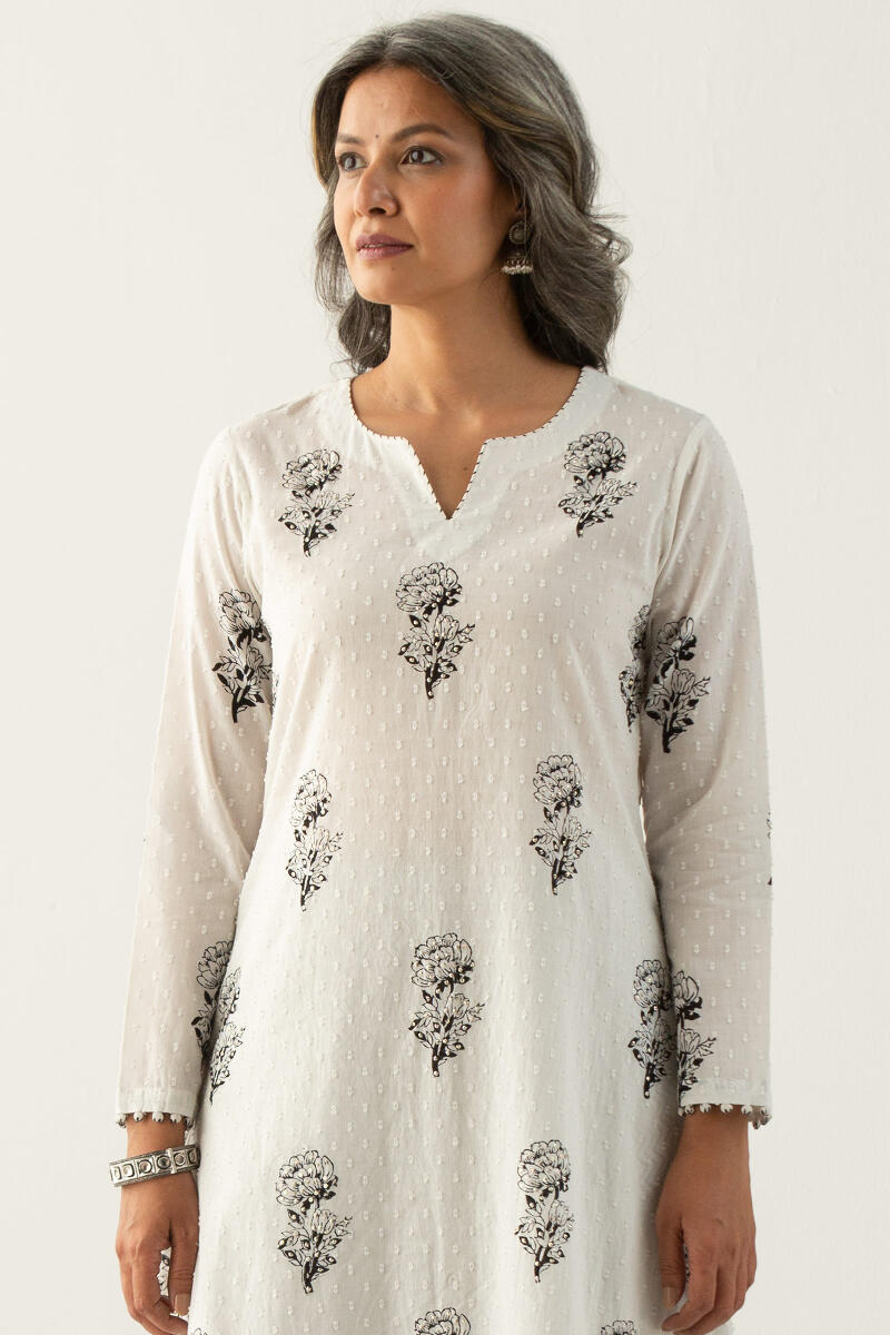Mumtaz Mahira Kurta