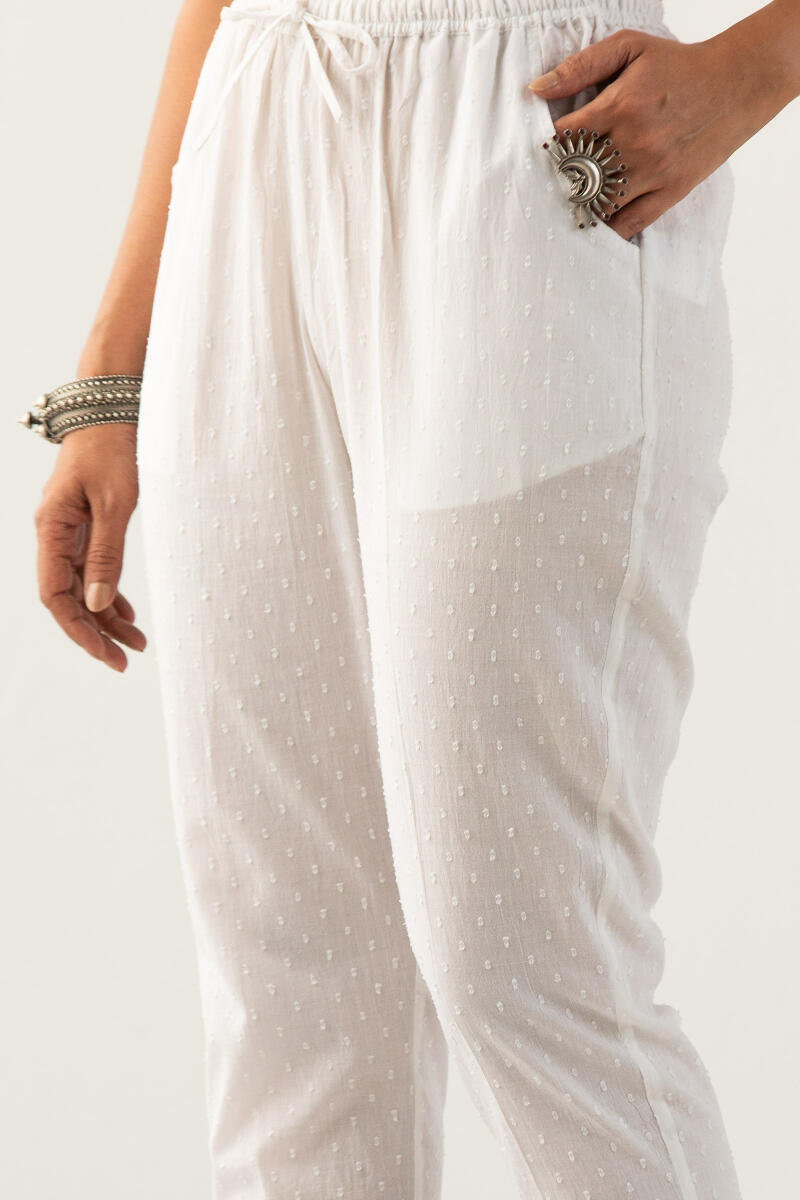 Mumtaz Mahira Narrow Pants