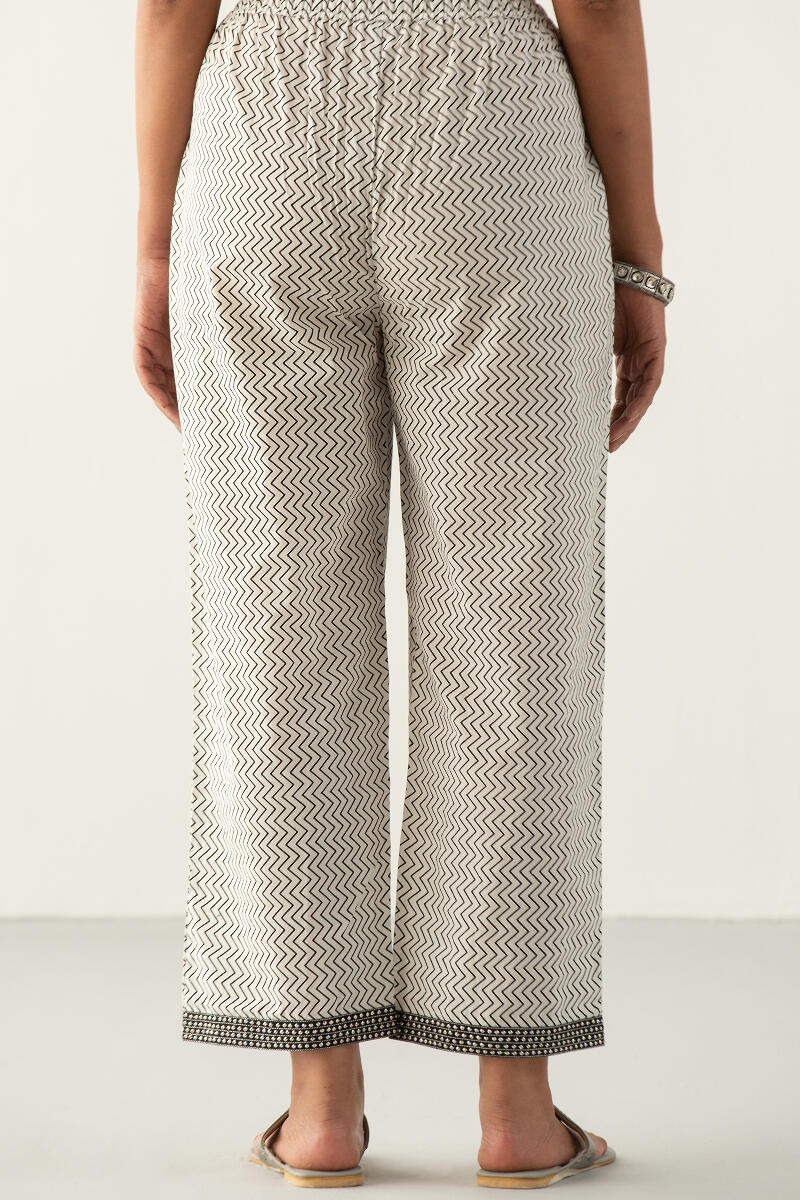 White Printed Straight Farsi