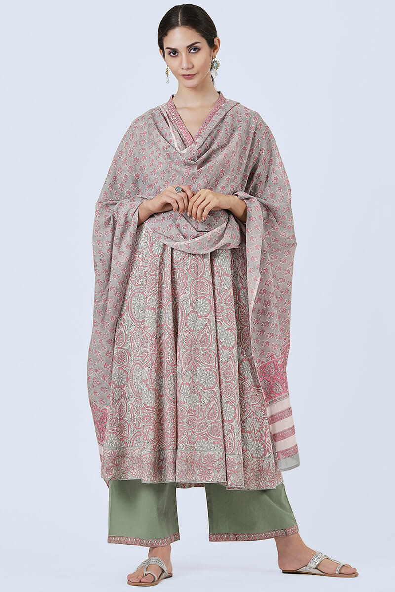 Green dupatta