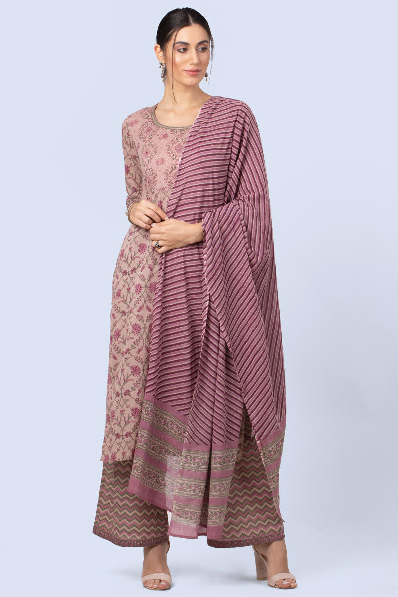 Wood Pink