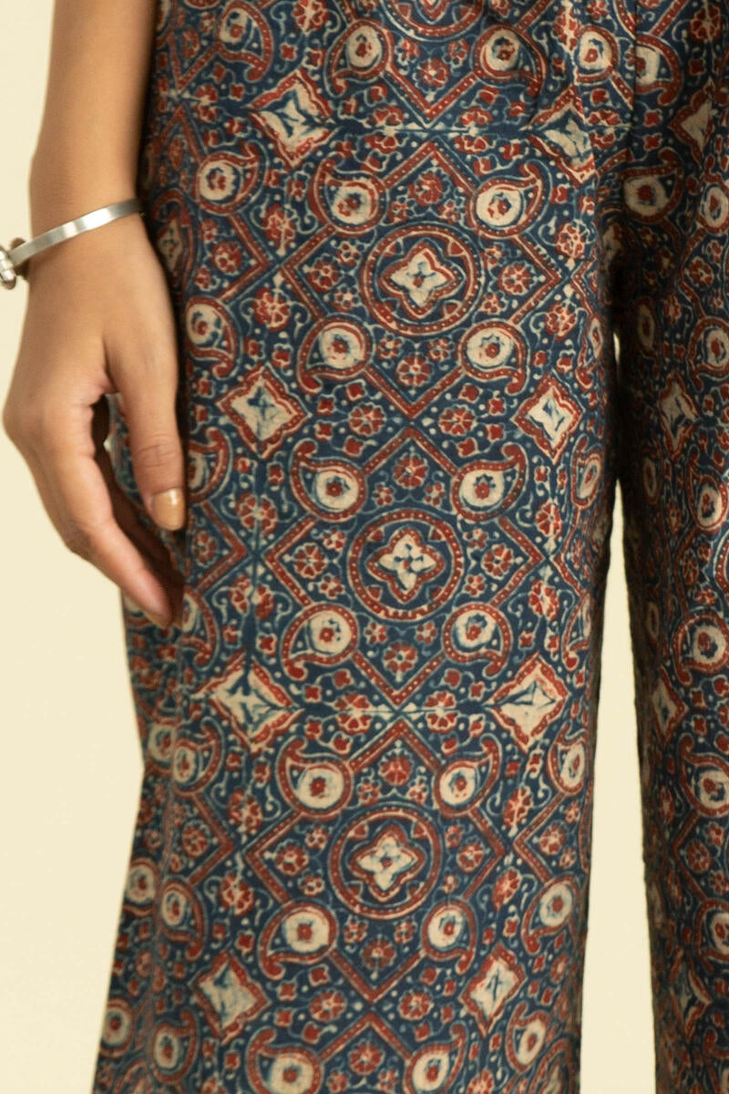 Sehra Nafiya Izhaar Pants
