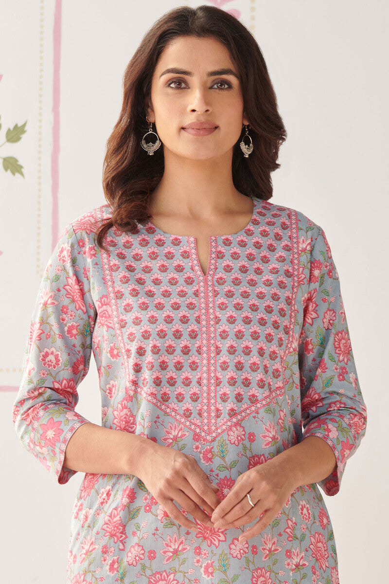 Rosheen Kainaat Kaftan
