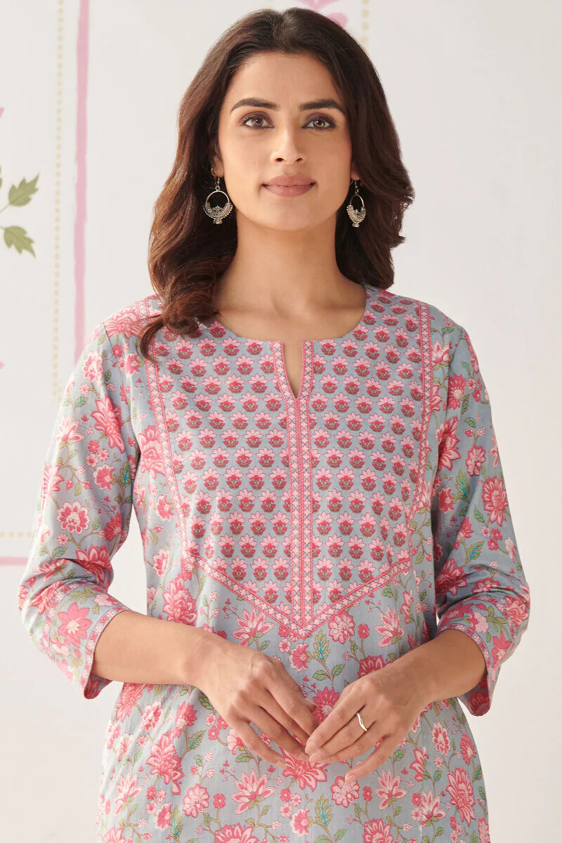 Rosheen Kainaat Kaftan