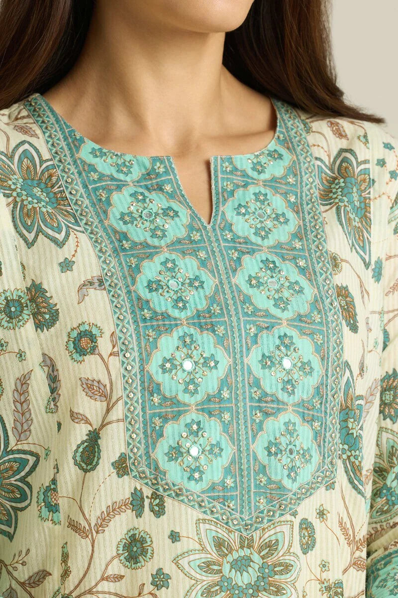 Surplus: Meher Seerat Kaftan