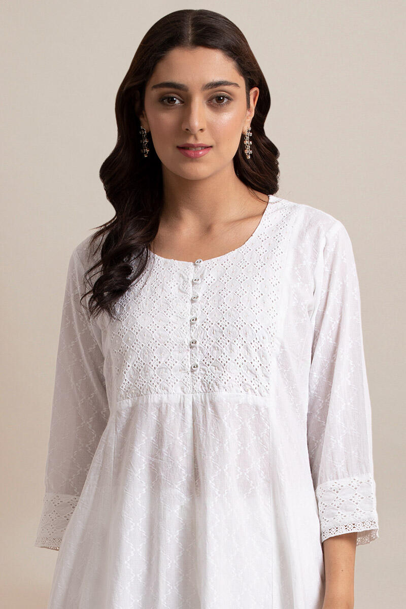 Chand Bagh Sabiha Kurta