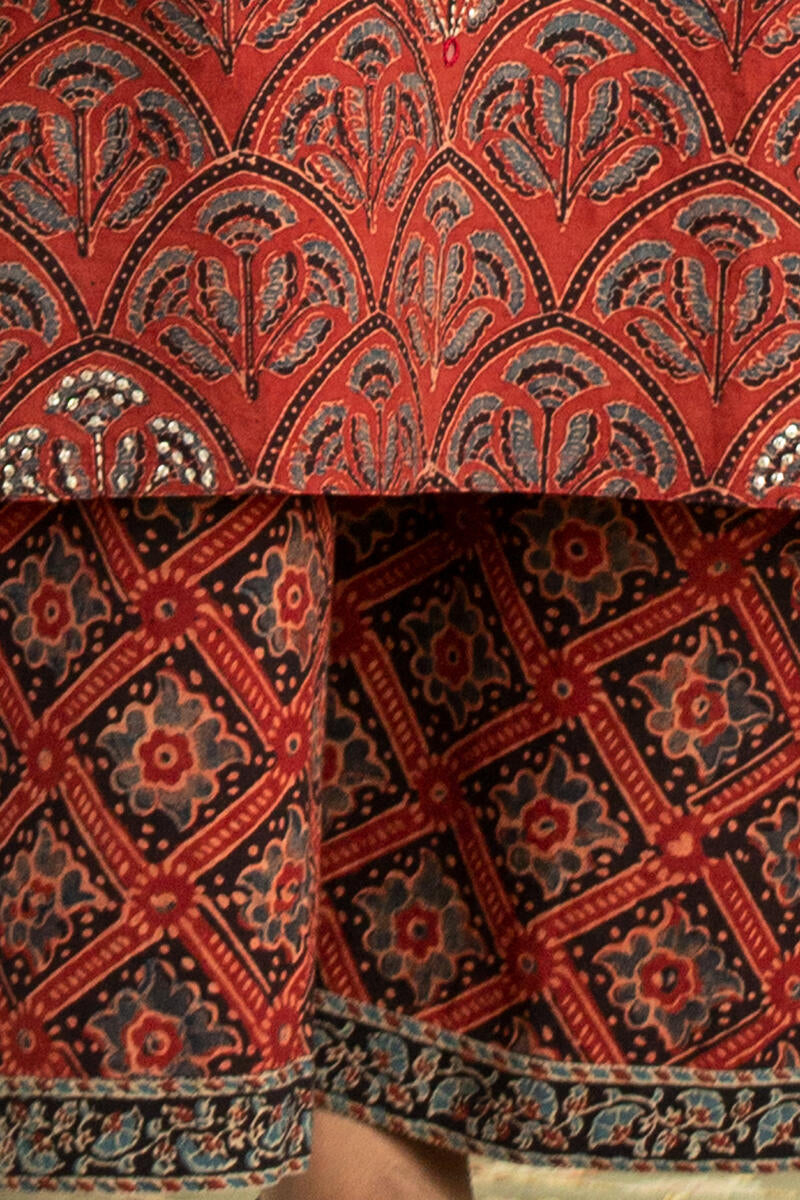 Sehra Nishat Kurta